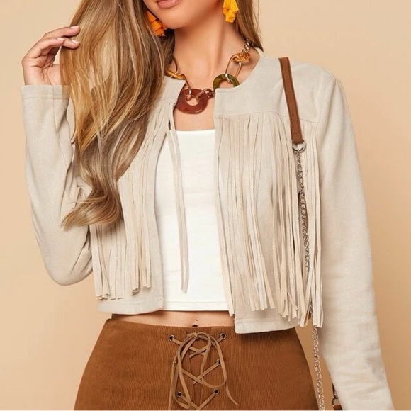 SHEIN beautiful cowgirl color cream - Picture 2 of 6